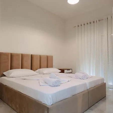 Fjorald Apartment